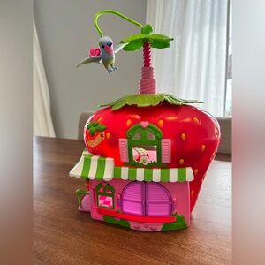 Strawberry Shortcake Berry Café (2008)